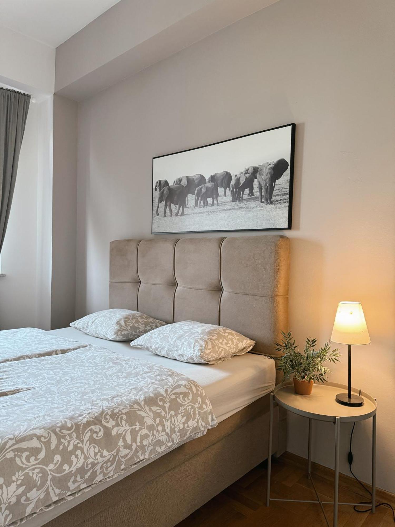 Best Times Apartment Zagreb Exteriör bild